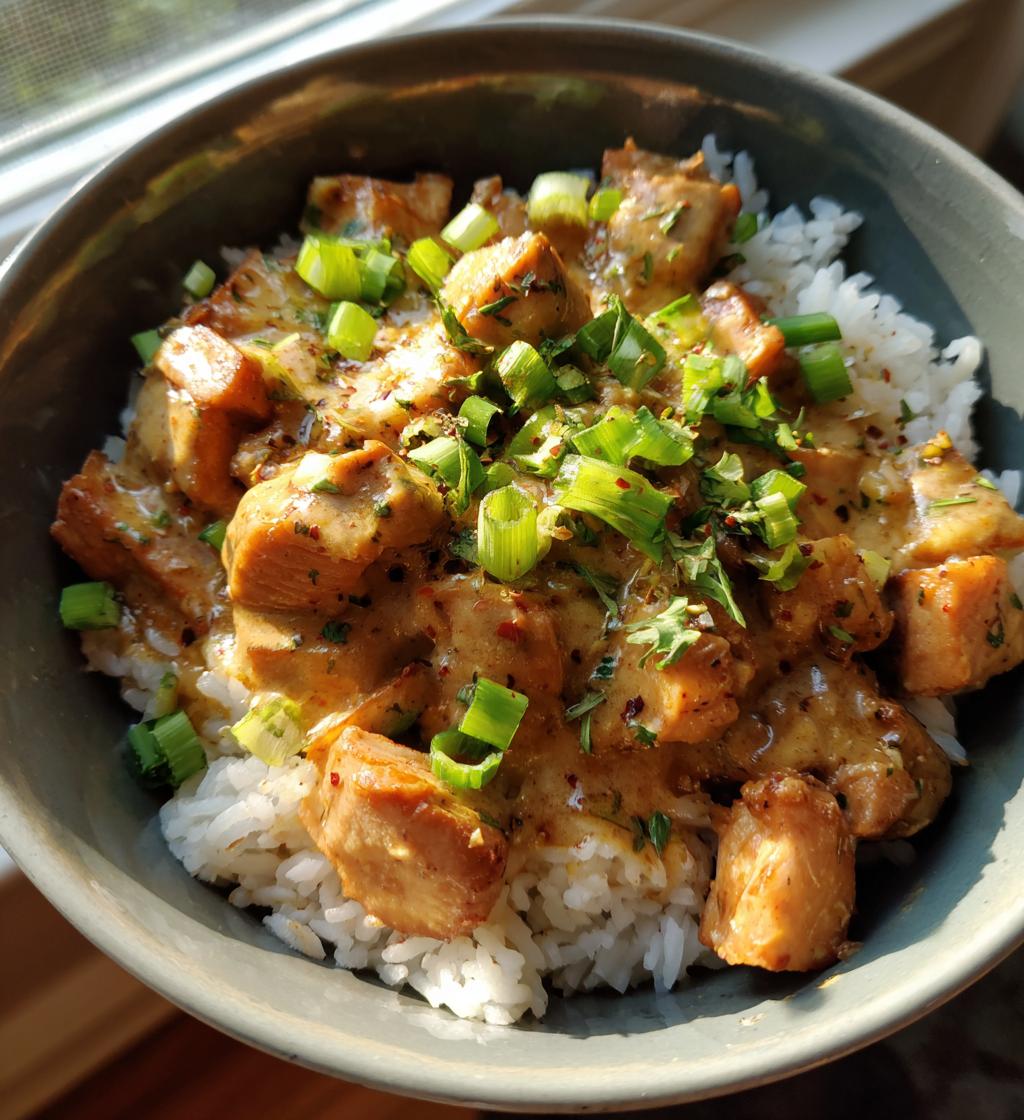 Bang Bang Chicken Bowl - detail 1