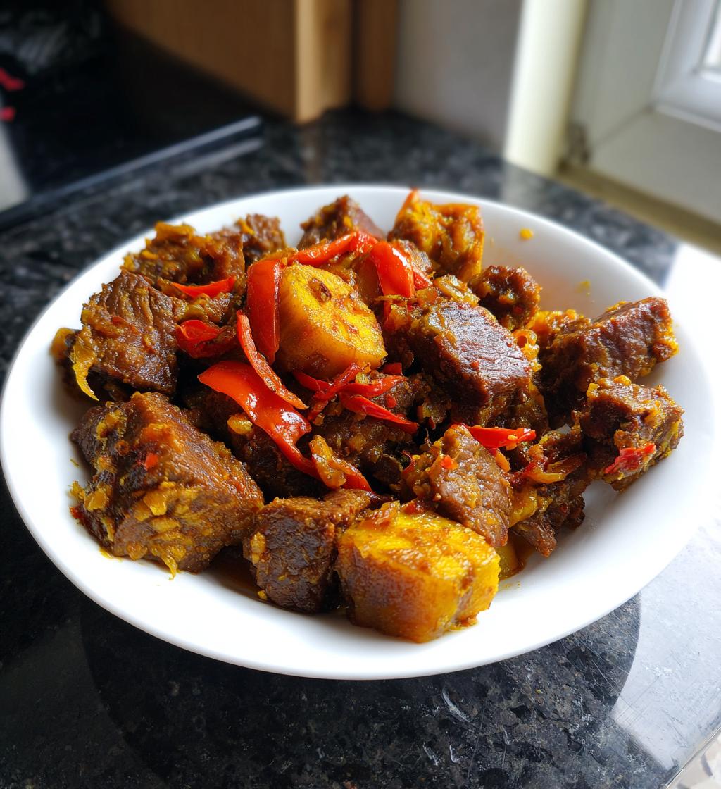 Tassot Bœuf (Fried Beef Cubes) - detail 1
